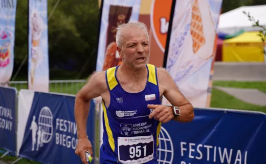 Nie pozostawili złudzeń! W tym roku Bieg Górski na 11 km należał do nich [WIDEO] - 70
